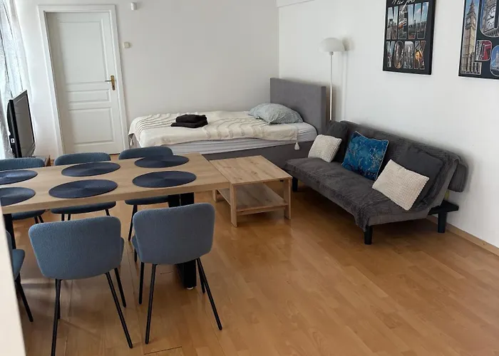 Duomo Modern 6 People *